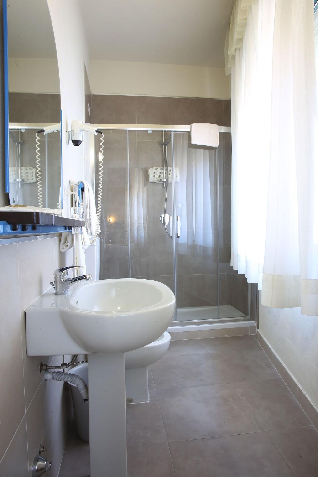 Hotel Nuovo Savi Montecatini Terme Ngoại thất bức ảnh