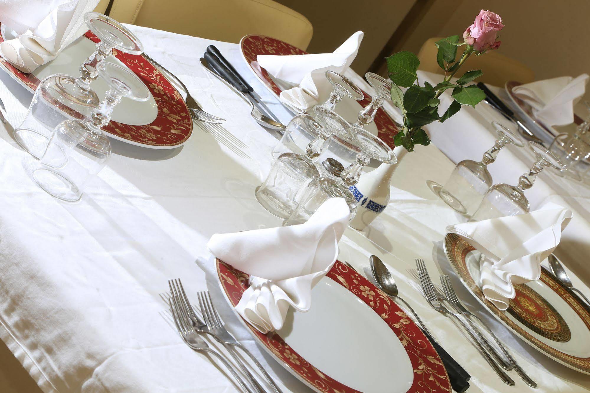 Hotel Nuovo Savi Montecatini Terme Ngoại thất bức ảnh
